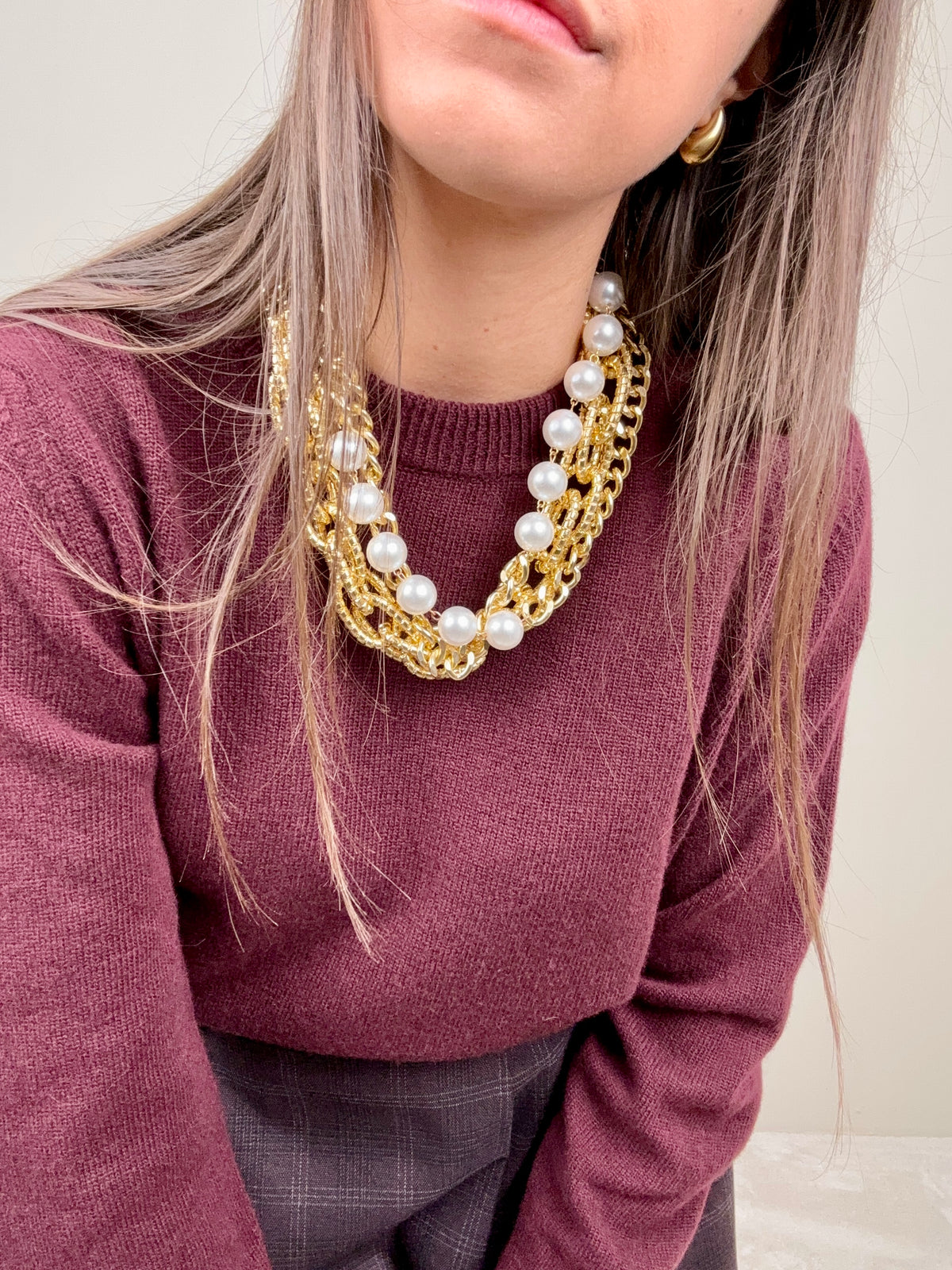 Collana lunga con perle