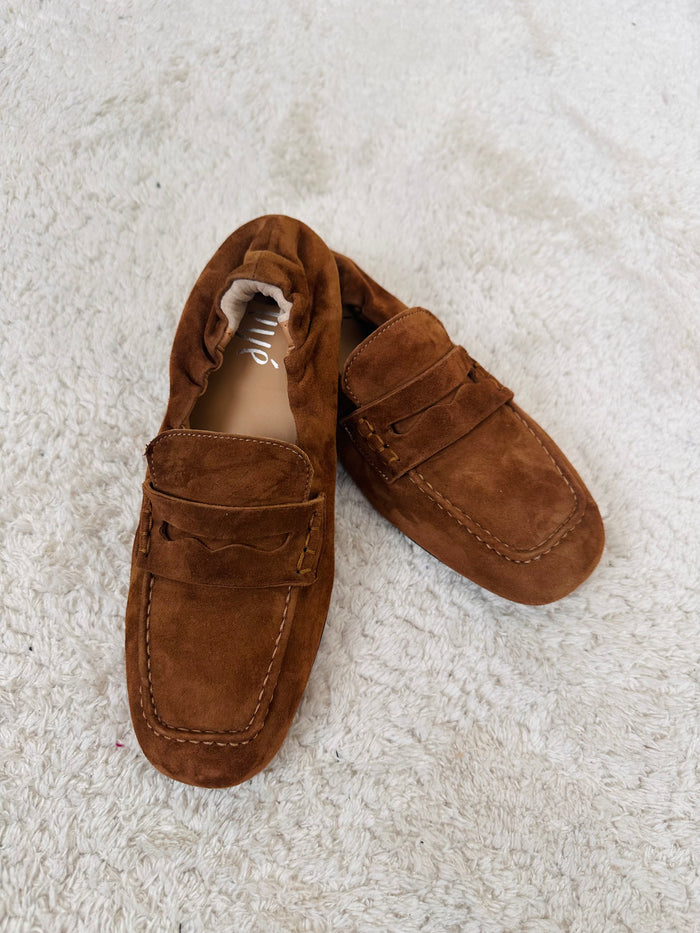 Mocassino con elastico dietro