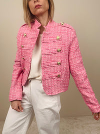 Giacca pink con bottoni oro