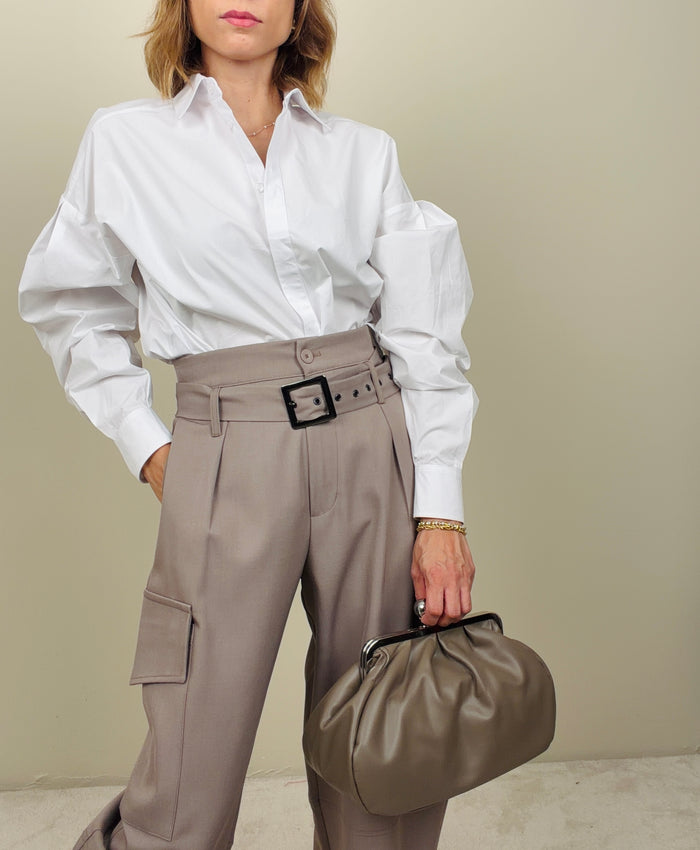Pantalone taupe con tasconi