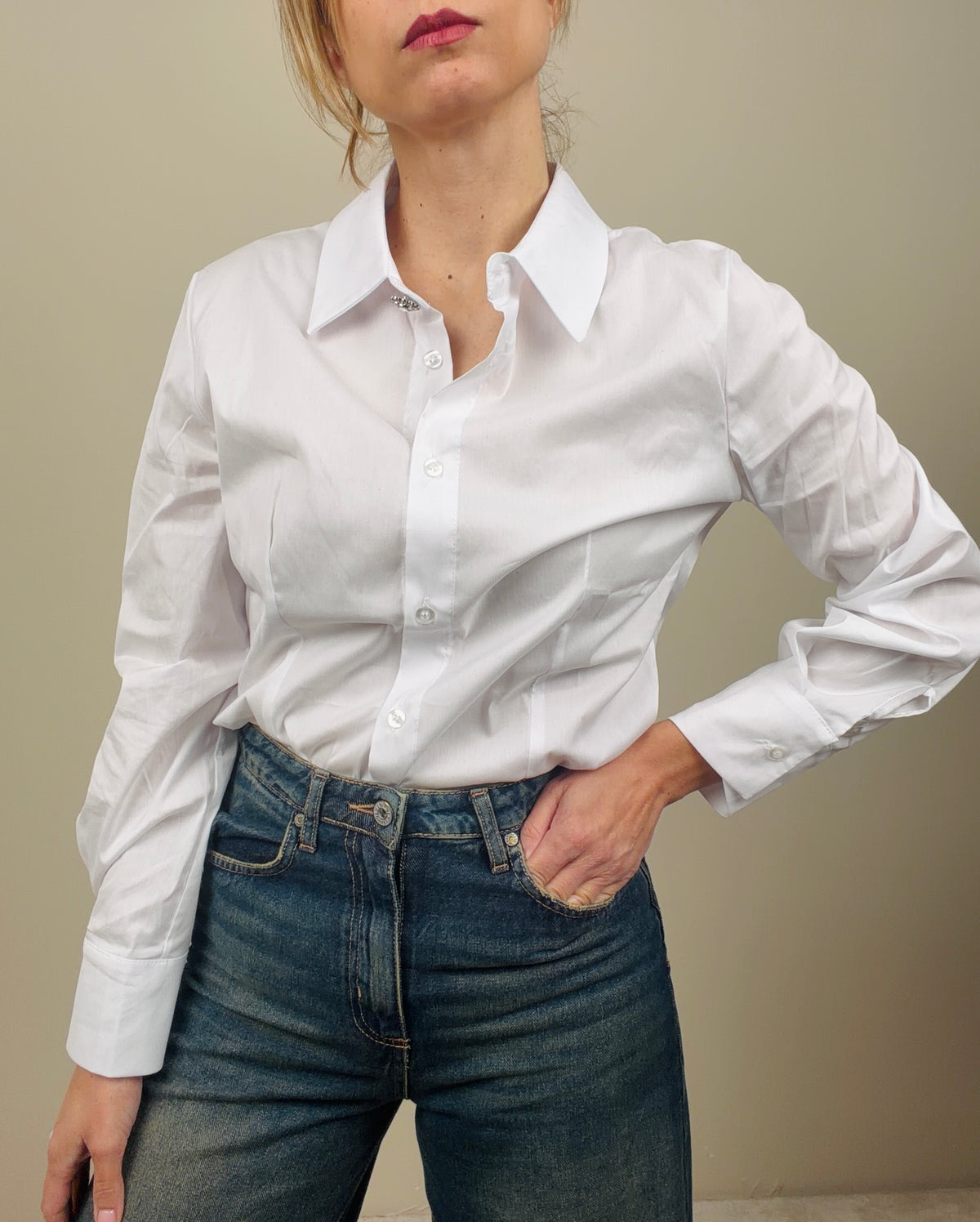 Camicia bianca basica