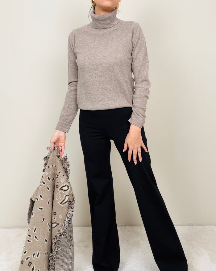 Pantalone zampa punto Milano
