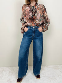 Jeans con gamba larga