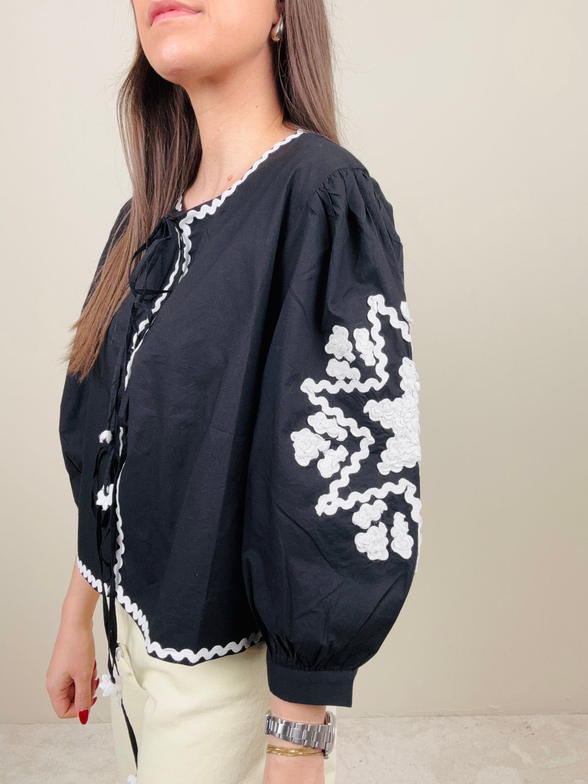 Camicia laccetti nera