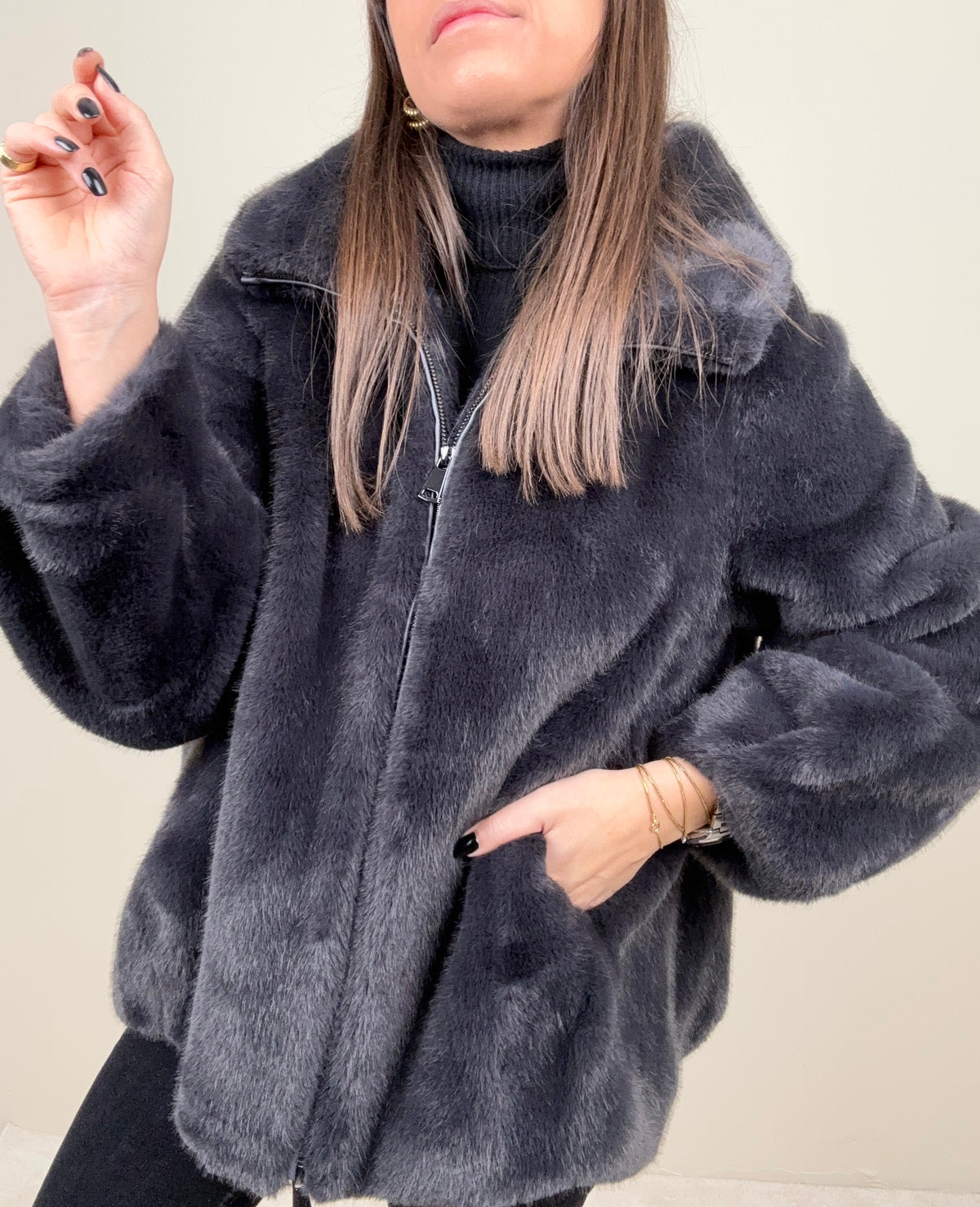 Eco pelliccia grigio fumo