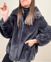 Eco pelliccia grigio fumo