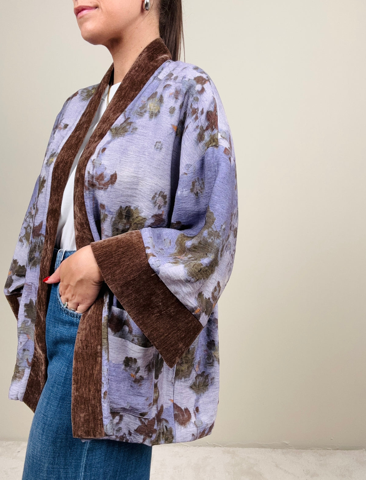 Kimono fiori astratti