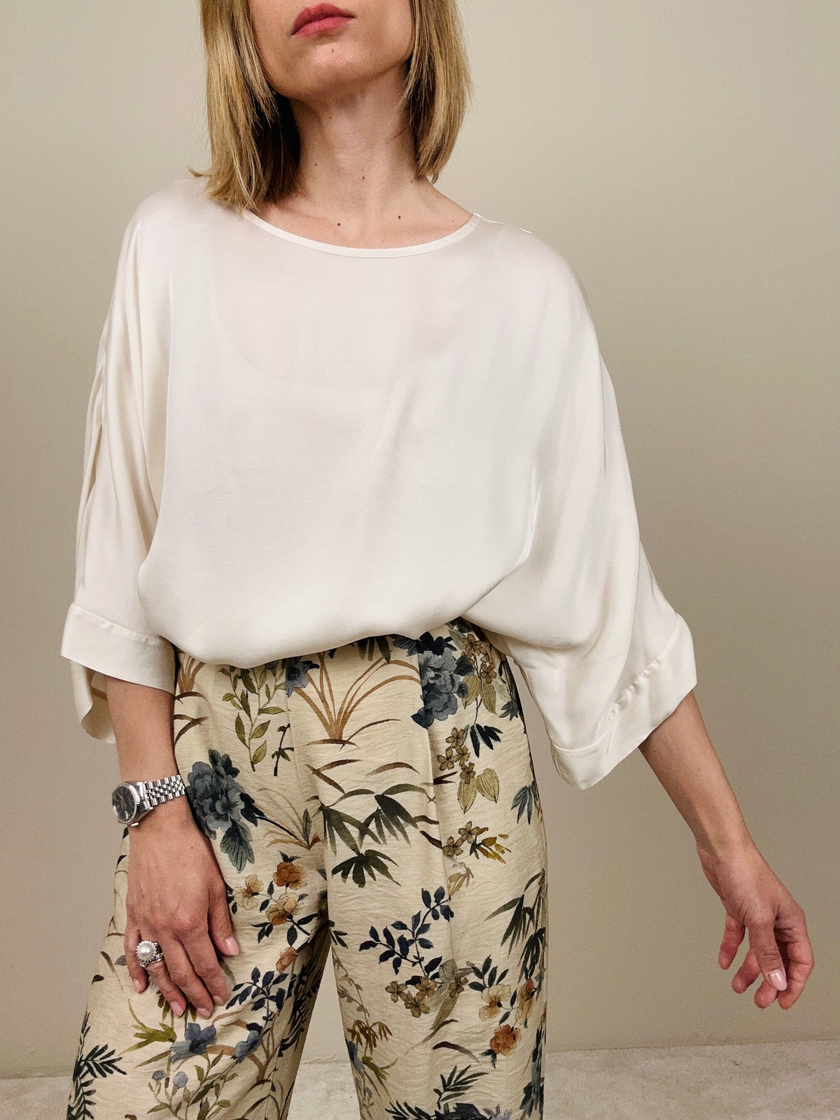 Blusa taglio over
