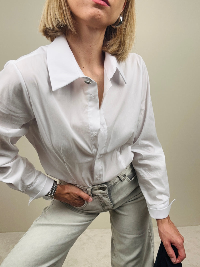 Camicia in cotone con bottone gioiello