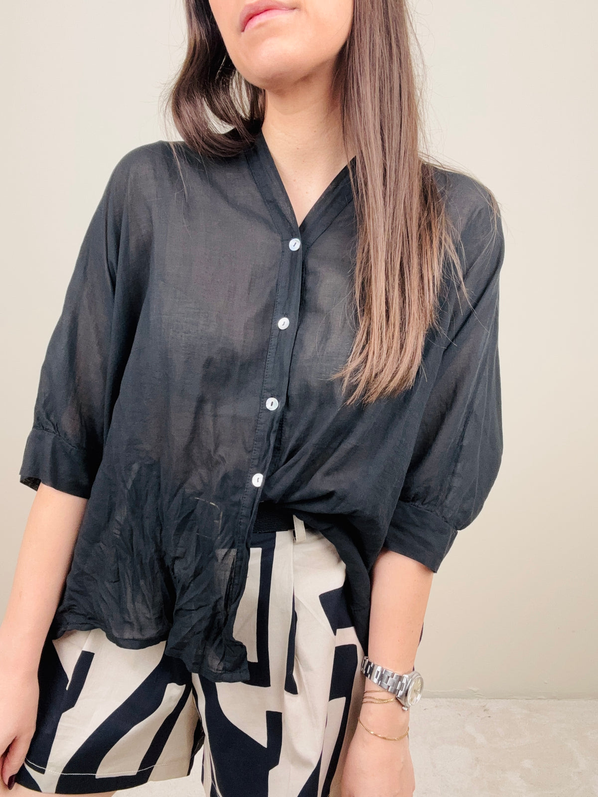Camicia in mussola nera