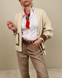 Cardigan dettagli cammello
