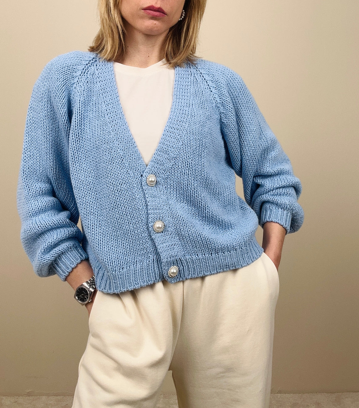 Cardigan con bottoni gioiello