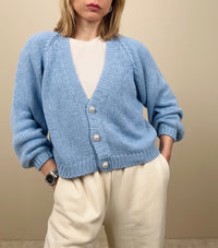 Cardigan con bottoni gioiello