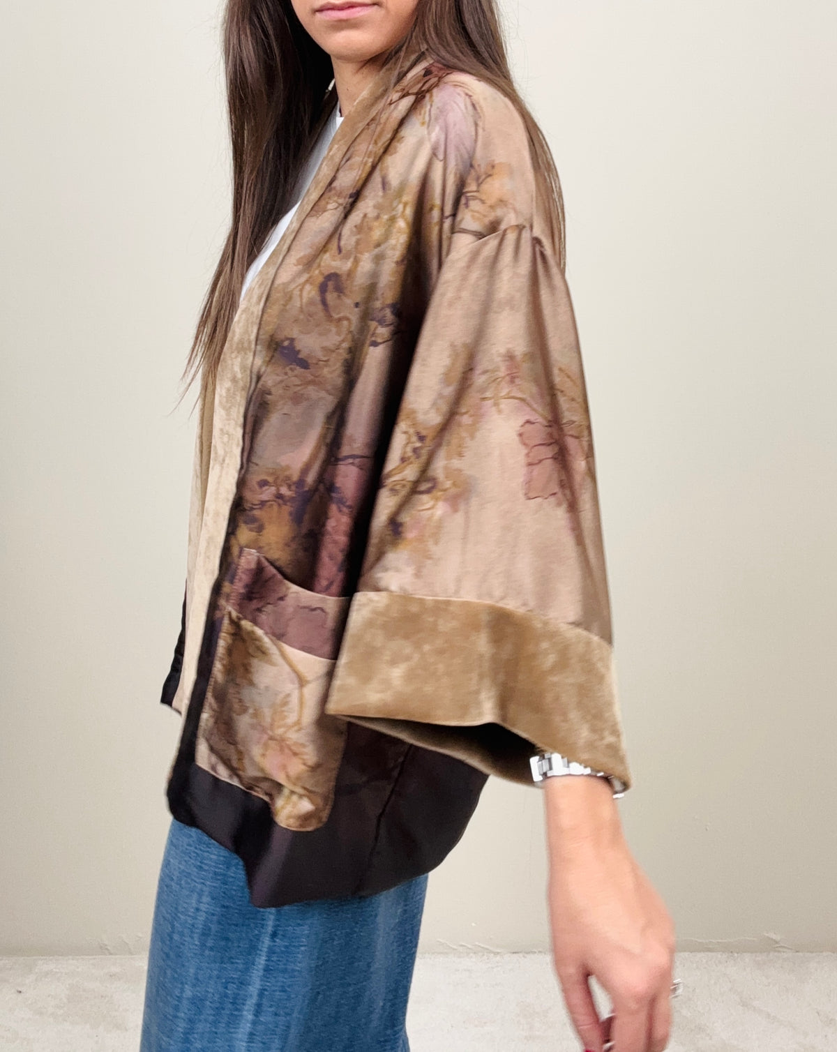 Kimono sui toni della terra
