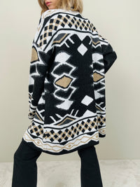 Cardigan bianco e nero