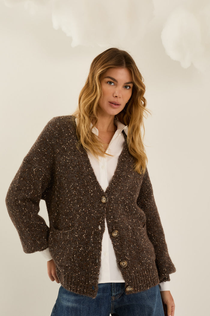 Cardigan over mélange marrone