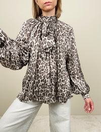 Camicia animalier con fiocco