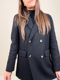 Cappottino nero con frange