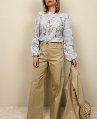 Camicia cielo ricamata