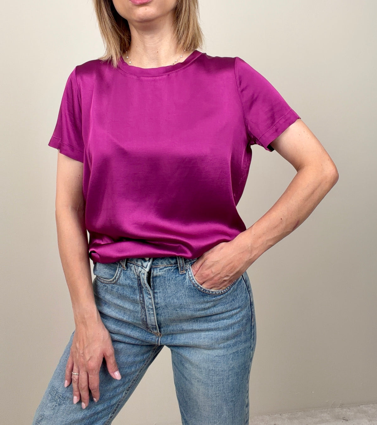 T-shirt in viscosa ciclamino