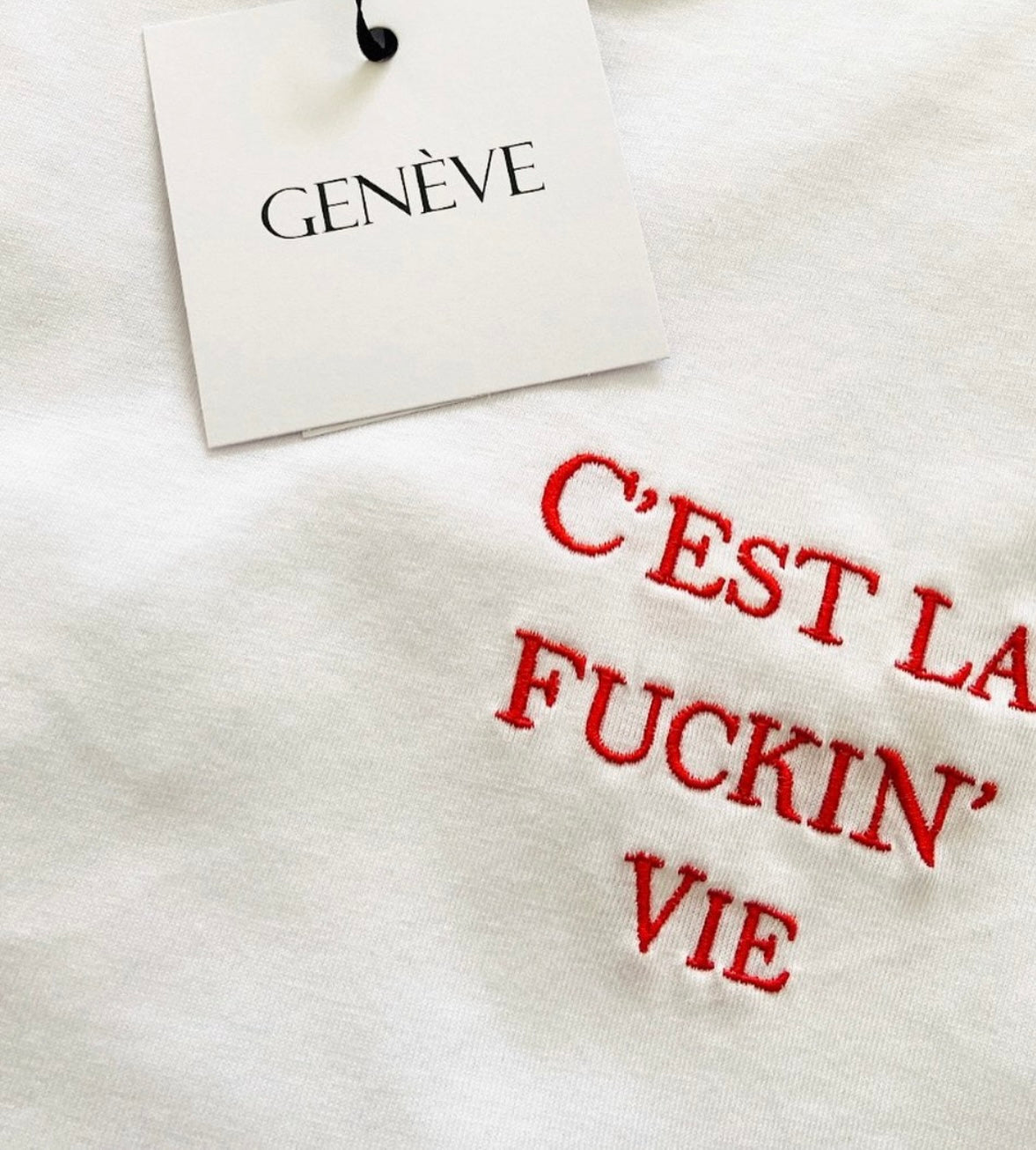 T-shirt ricamo nero fuckin’ vie