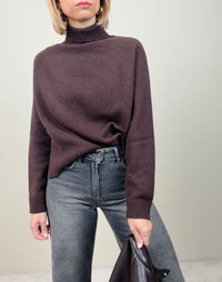 Maglia boxy collo alto (più colori)