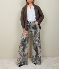 Jeans flare leopardato avena